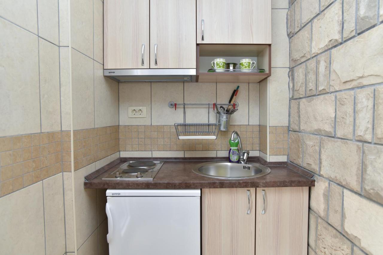 Apartments And Rooms Drago Sveti Stefan Ngoại thất bức ảnh